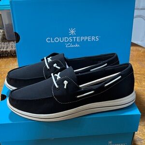 Clarks Cloudsteppers Women’s Black and White Slip-On Boat Shoes